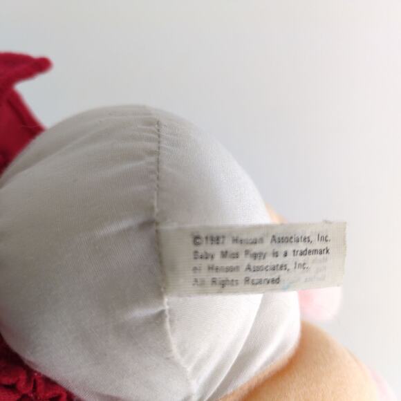 Vintage 1987 Baby Miss Piggy Winter Holiday Outfit Henson Muppets 10" Plush - Picture 2 of 8